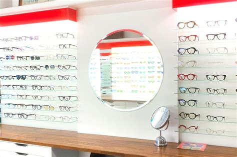 The Best Eyeglasses in Toronto 